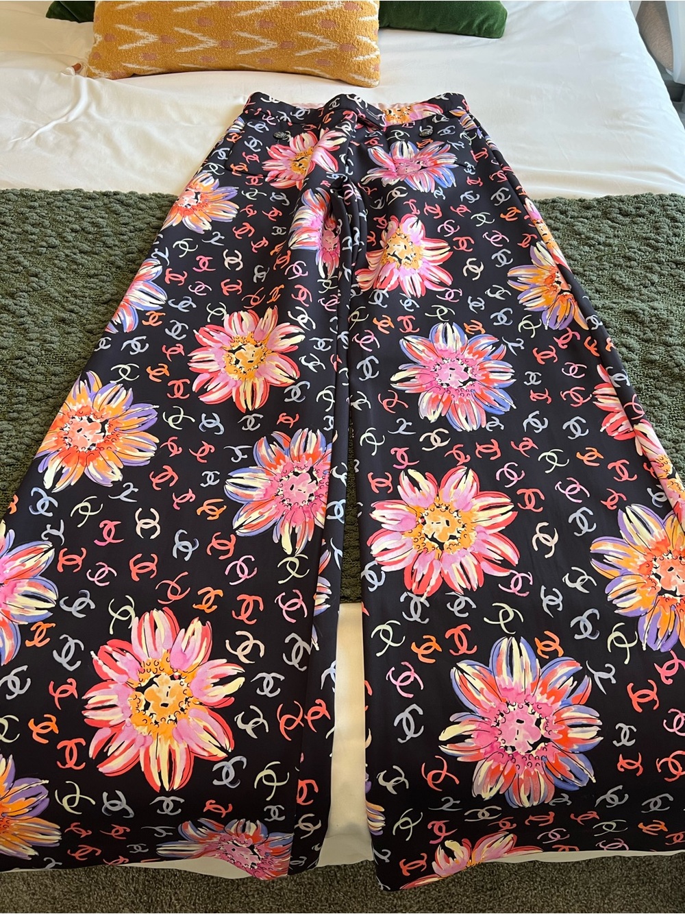 Chanel Cruise Paris-Los Angeles Wide-leg pants